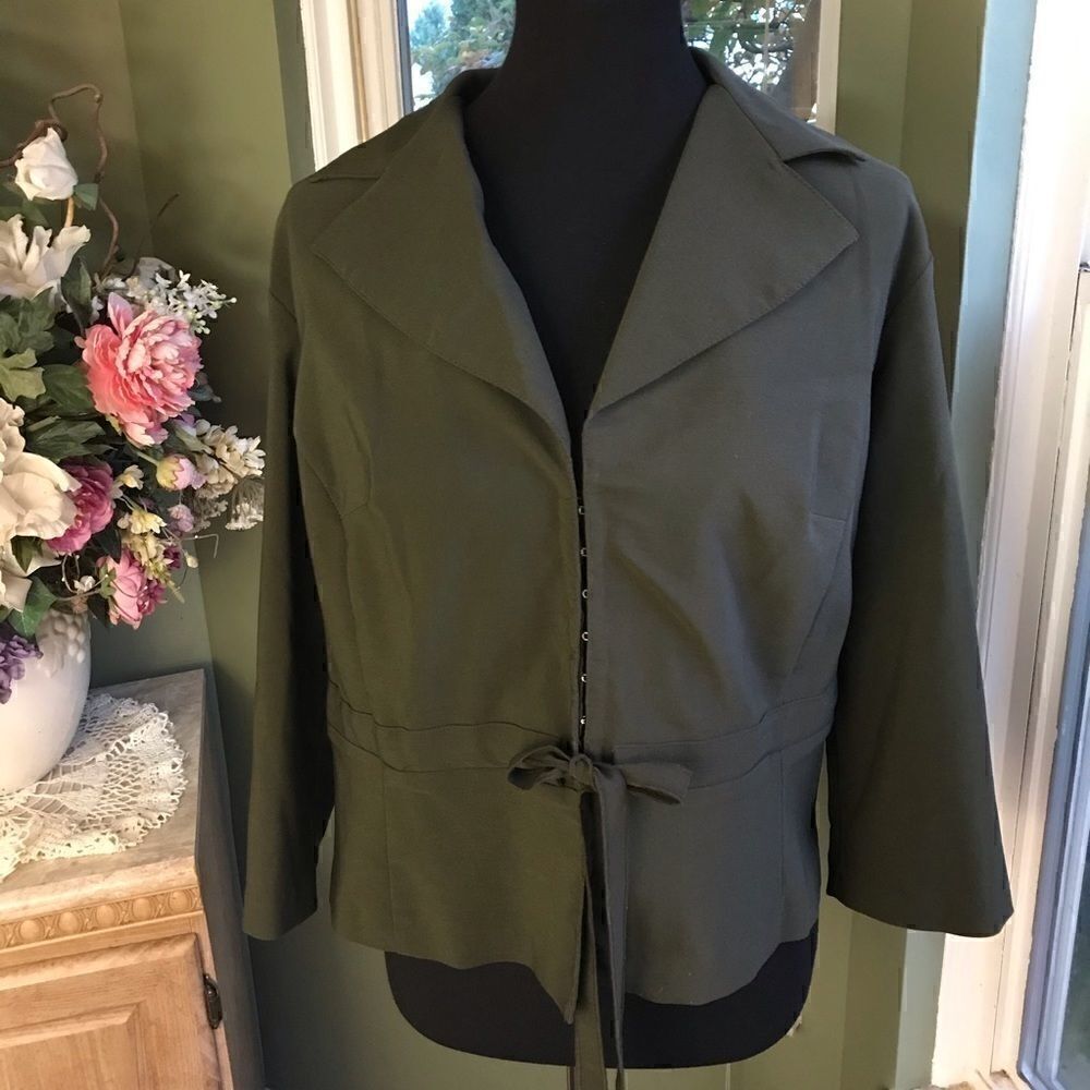 Size 16 Tabloid Sexy Jacket!